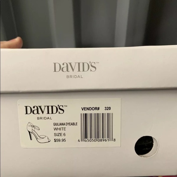 David's Bridal peep toe pumps - Picture 4 of 4